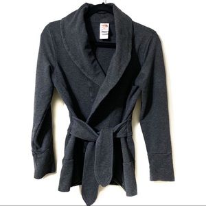 North Face | Tadasana Wrap | Size small